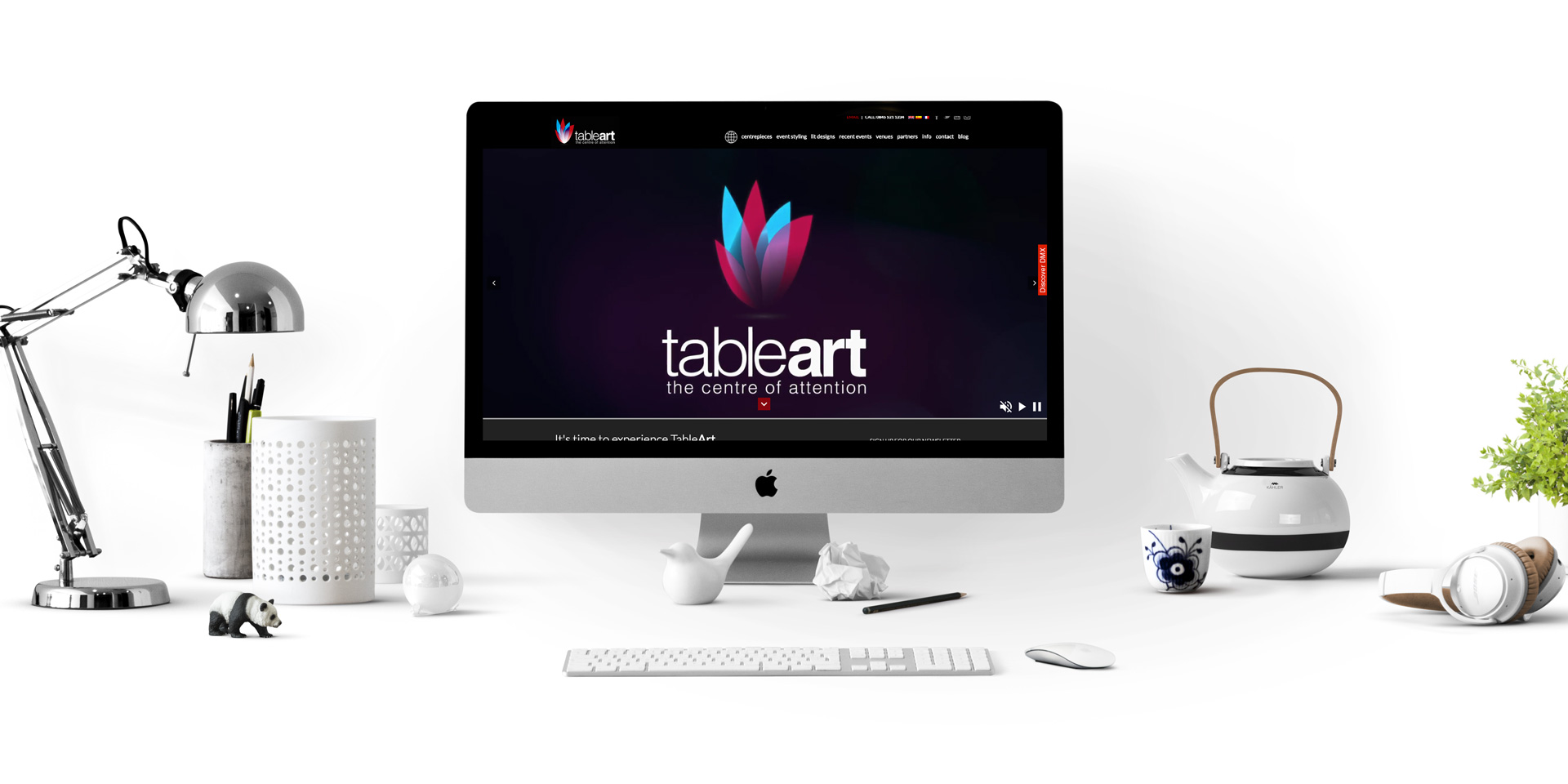 ta-mac-on-desk